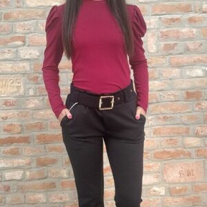 Elsa - Fekete , fodros derekú nadrág