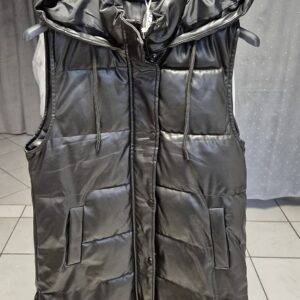 Barbi - Fekete bőrhatású mellény